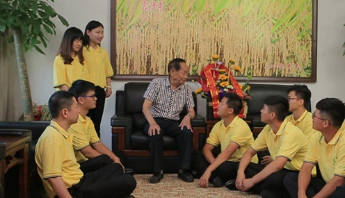 袁院士寄语凯发k8新人